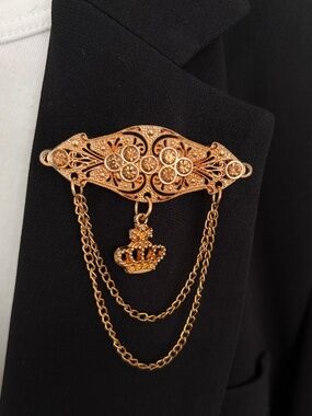 Elegant Vintage Crown Dangle Brooch with Amber Rhinestones and Double Chain Swag